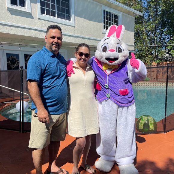 Meet the Posher “A girl should be two things:classy and fabulous."
- Coco Chanel - Picture 3 of 16